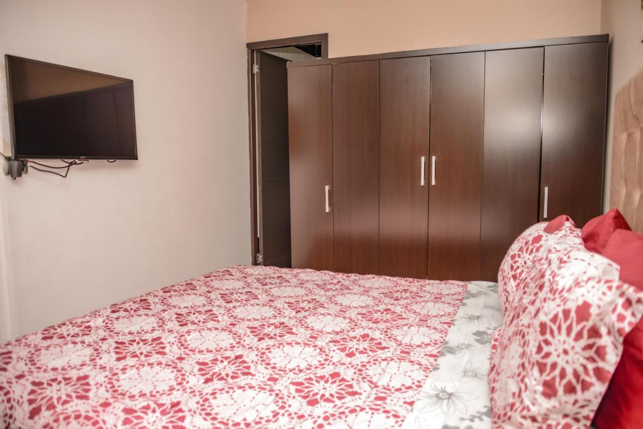 Calle 10 Suites Μεντεγίν Εξωτερικό φωτογραφία