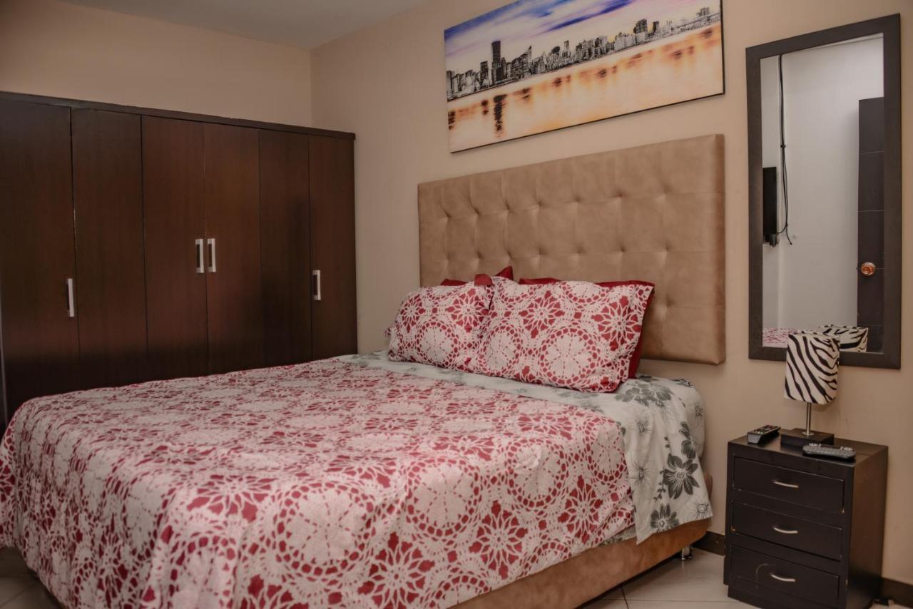 Calle 10 Suites Μεντεγίν Εξωτερικό φωτογραφία