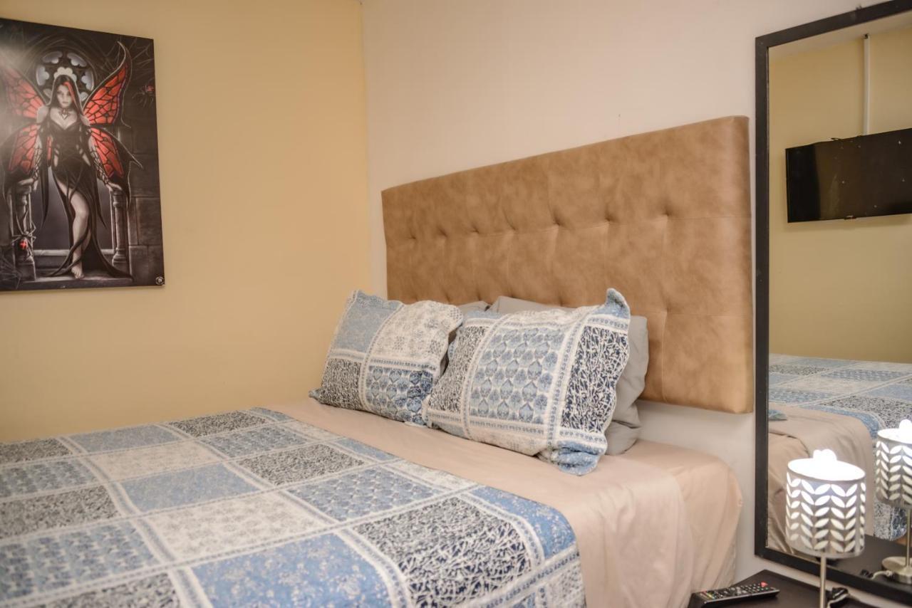 Calle 10 Suites Μεντεγίν Εξωτερικό φωτογραφία