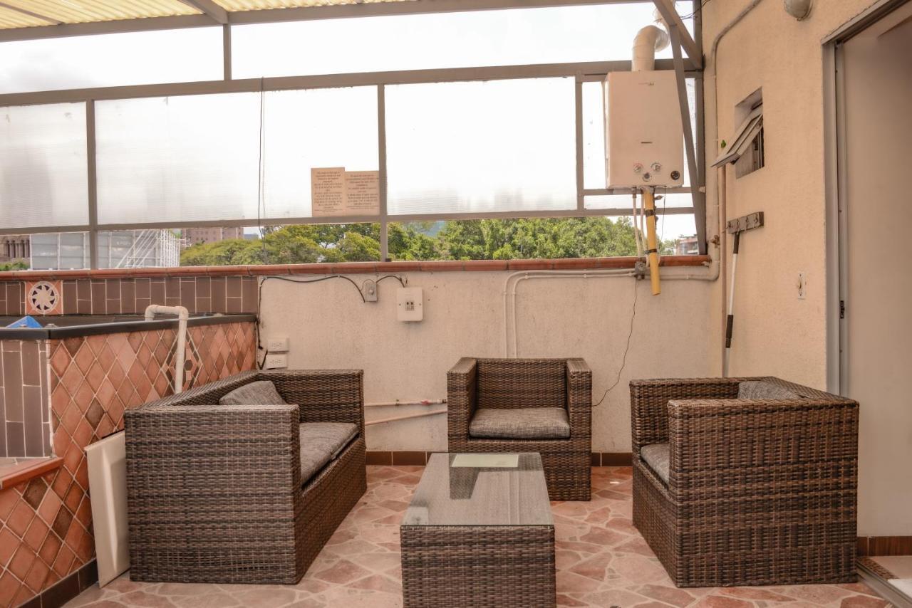 Calle 10 Suites Μεντεγίν Εξωτερικό φωτογραφία